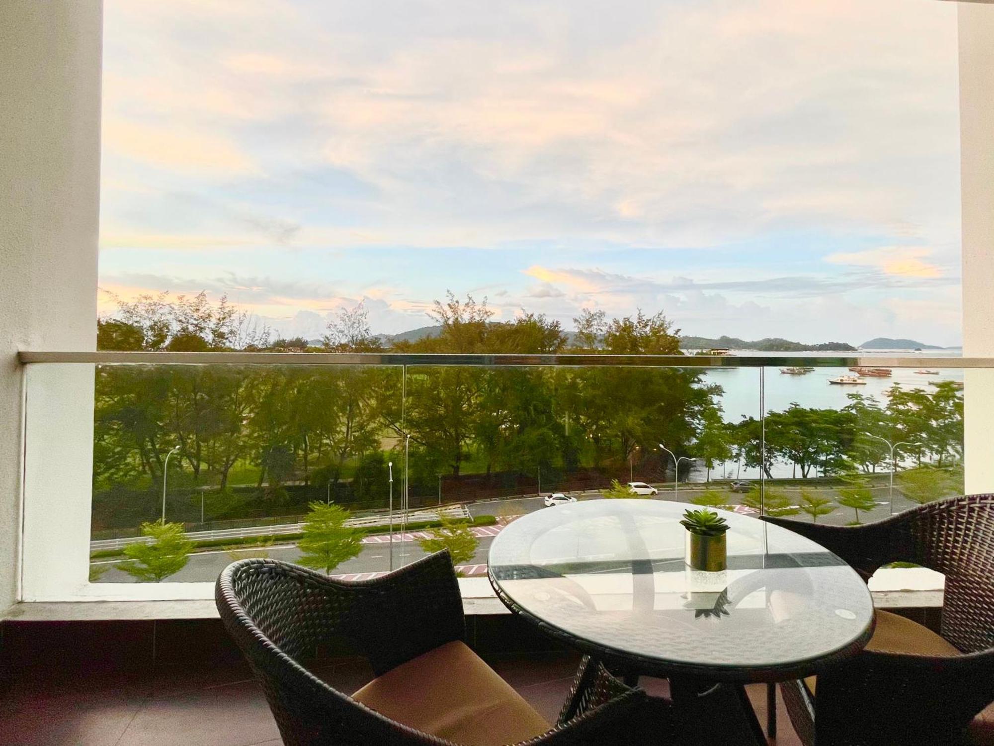 Margo Istay - The Loft Imago Kota Kinabalu Ngoại thất bức ảnh
