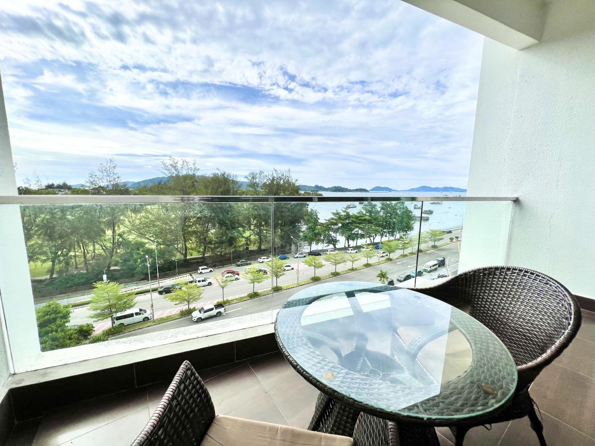 Margo Istay - The Loft Imago Kota Kinabalu Ngoại thất bức ảnh