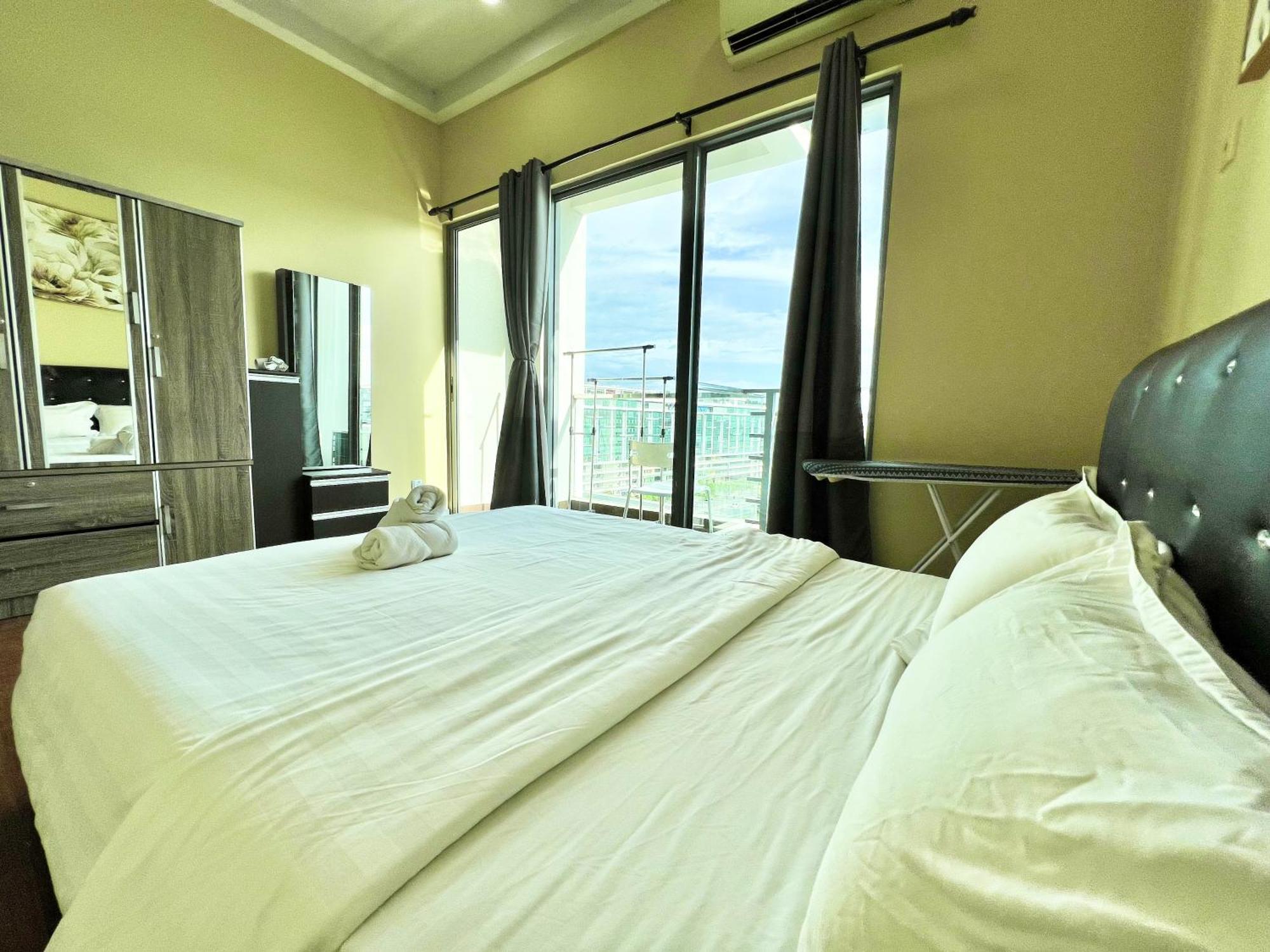 Margo Istay - The Loft Imago Kota Kinabalu Ngoại thất bức ảnh